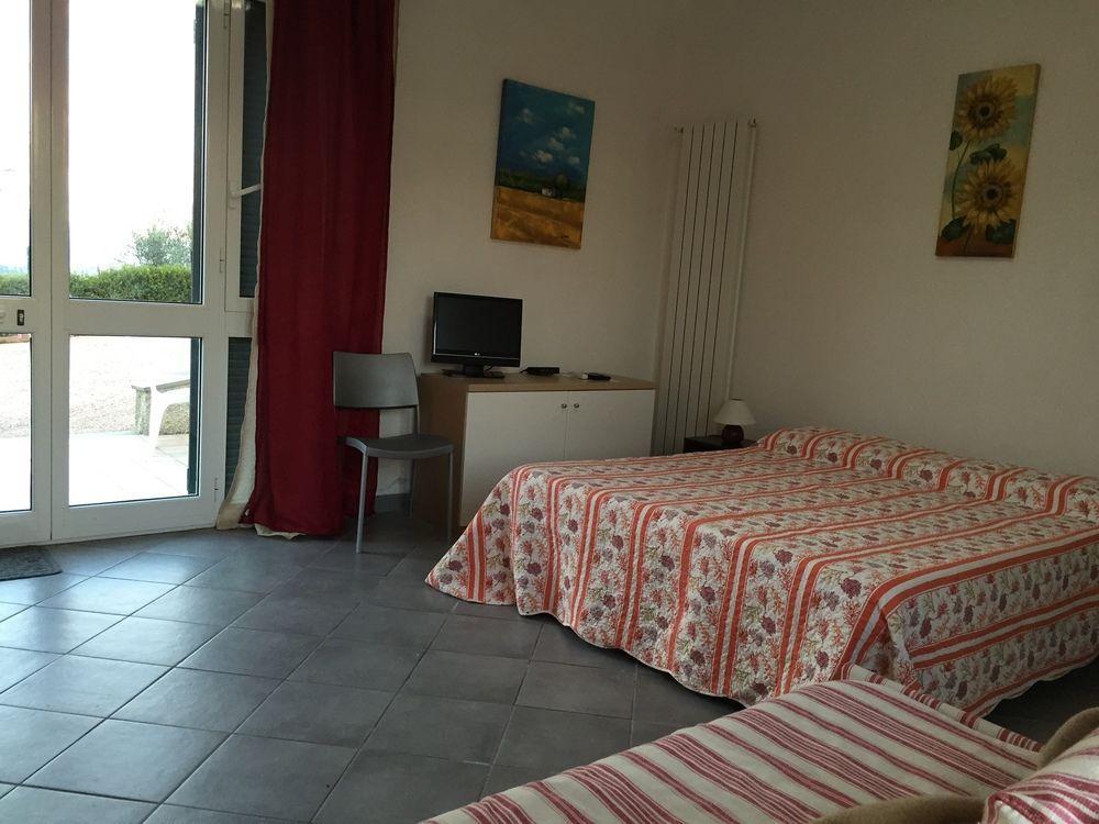 Gli Ulivi Di Montalbano Villa Специя Екстериор снимка