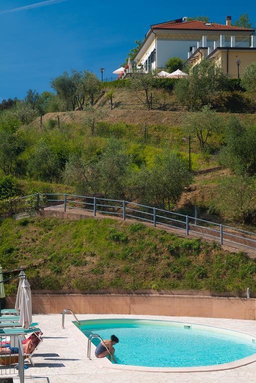 Gli Ulivi Di Montalbano Villa Специя Екстериор снимка